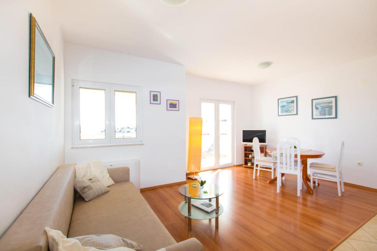 Villa Marta Apartmani 트로기르 외부 사진